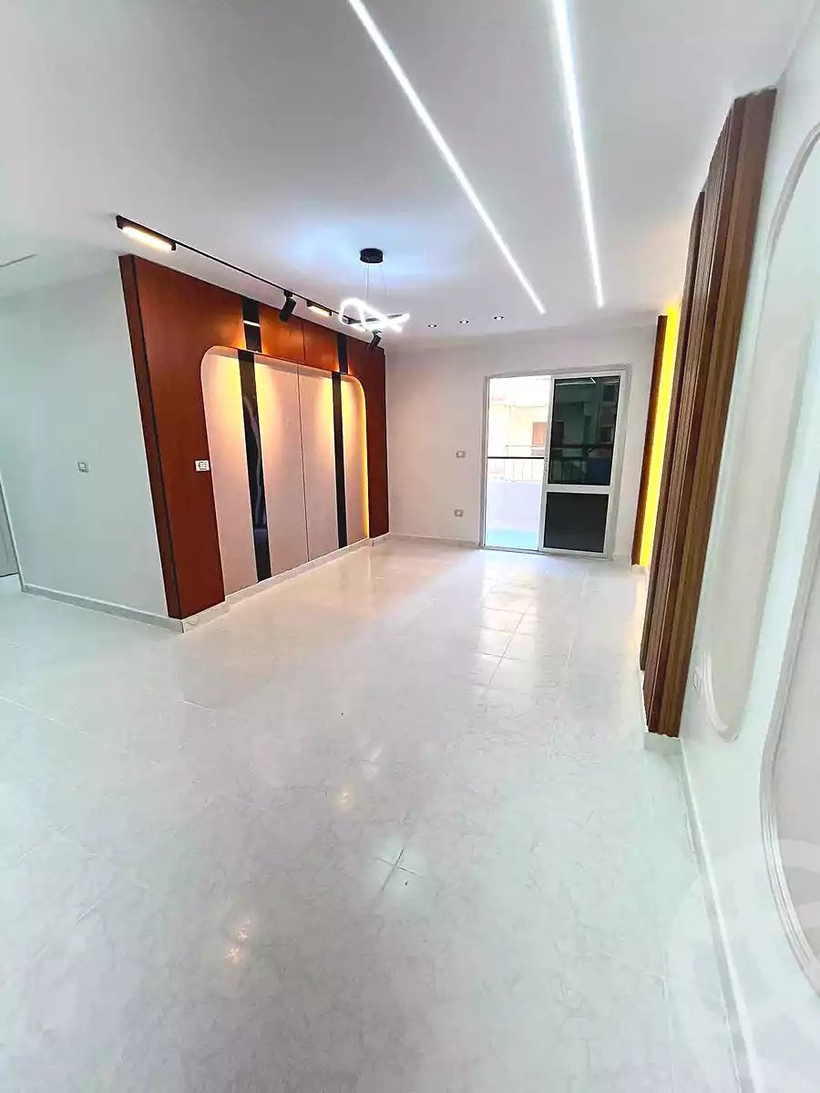 https://aqarmap.com.eg/en/listing/7328047-for-sale-alexandria-al-agamy-shataa-el-nakheel