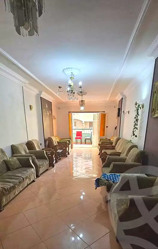 https://aqarmap.com.eg/en/listing/7328204-for-sale-cairo-helwan-helwan-el-sharkeya-mostafa-safwat-st