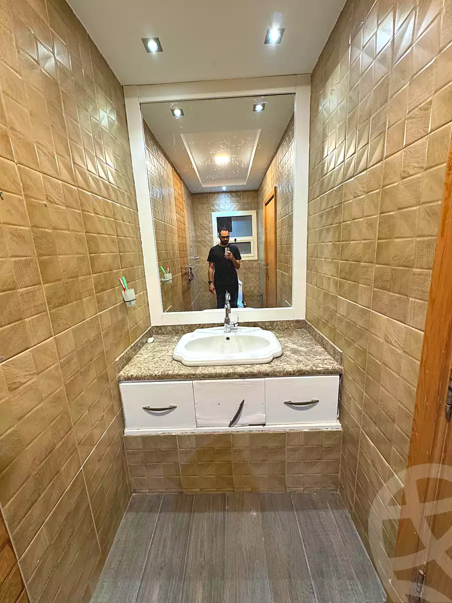 https://aqarmap.com.eg/en/listing/7328253-for-rent-cairo-new-cairo-el-ahyaa-fifth-neighborhood-street-28