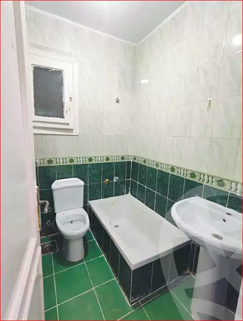 https://aqarmap.com.eg/ar/listing/7328348-for-sale-alexandria-al-agamy-shataa-el-nakheel