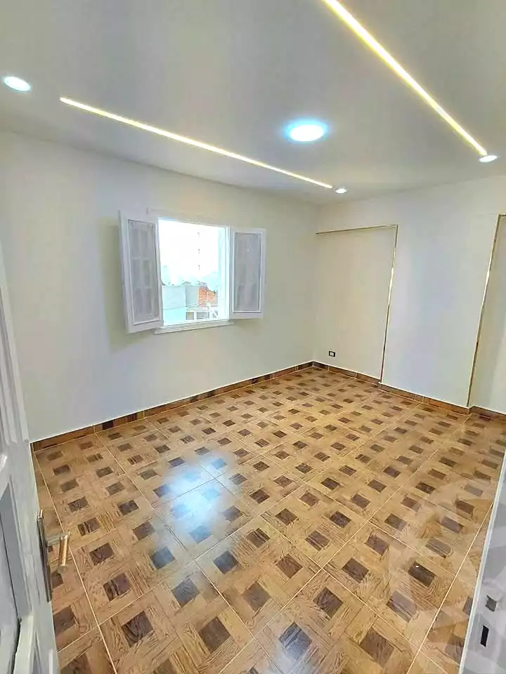 https://aqarmap.com.eg/en/listing/7328924-for-sale-alexandria-sydy-bshr-sydy-bshr-bhry-street-16