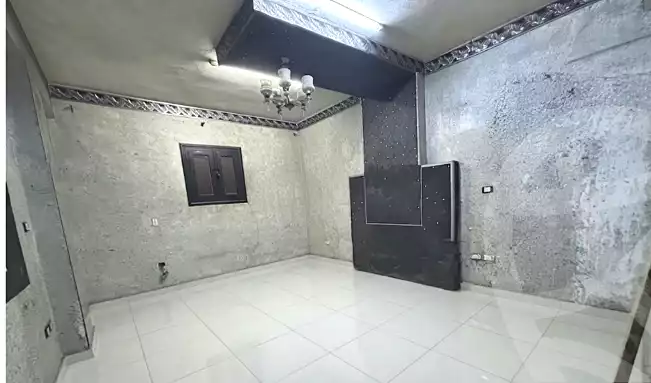 https://aqarmap.com.eg/ar/listing/7328971-for-sale-qalyubia-shubra-el-khaima-shubra-el-khaima-city-ahmed-oraby-st