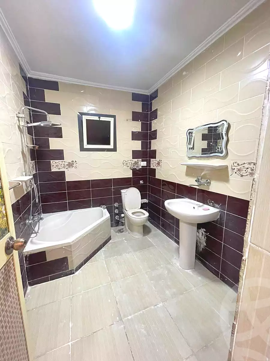 https://aqarmap.com.eg/en/listing/7329402-for-sale-alexandria-miami-bilal-ibn-rabbah-st
