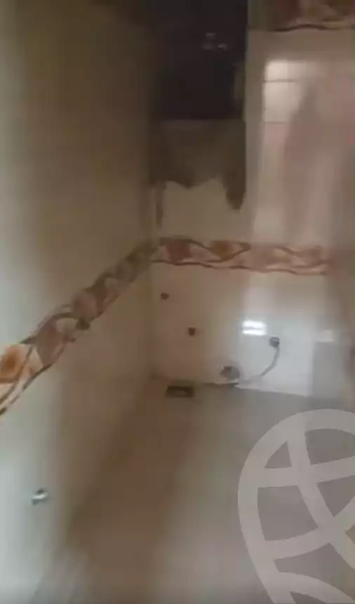 https://aqarmap.com.eg/ar/listing/7329628-for-sale-cairo-ain-shams-ain-shams-el-sharkia-el-horeya-st