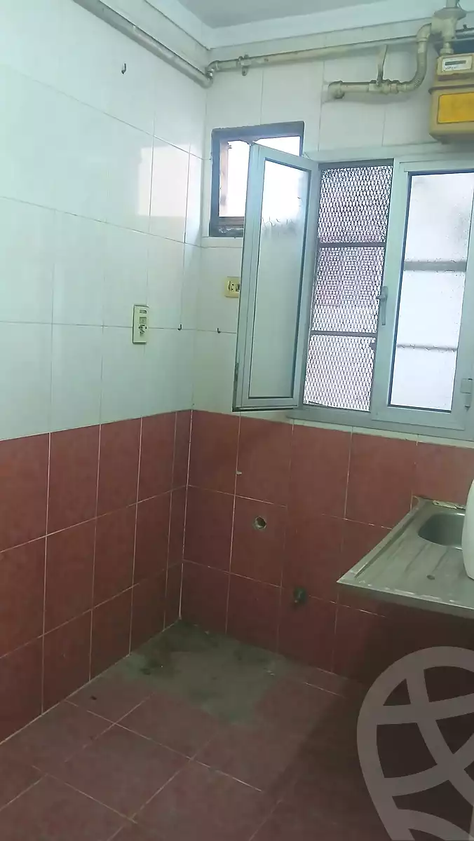 https://aqarmap.com.eg/ar/listing/7329904-for-rent-cairo-shoubra-rod-el-farag