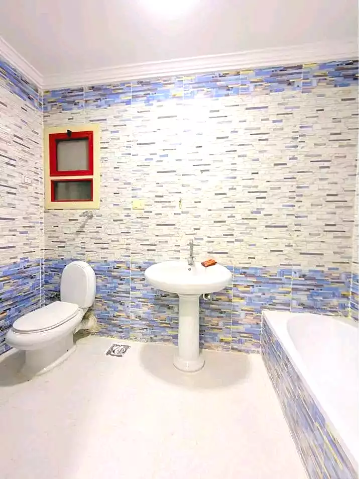 https://aqarmap.com.eg/en/listing/7330089-for-sale-alexandria-al-agamy