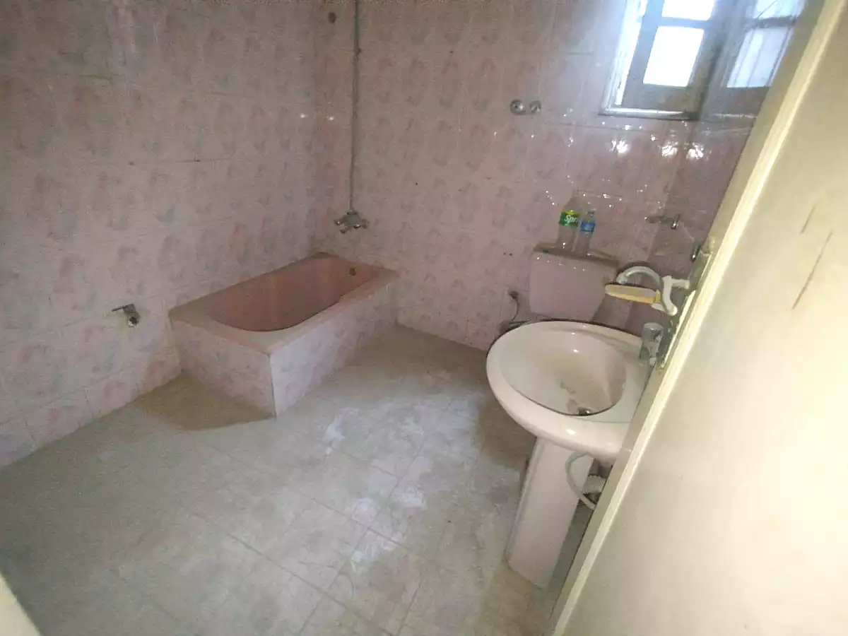 https://aqarmap.com.eg/en/listing/7330166-for-sale-alexandria-al-agamy-shataa-el-nakheel-octuber-al-nakhel-st