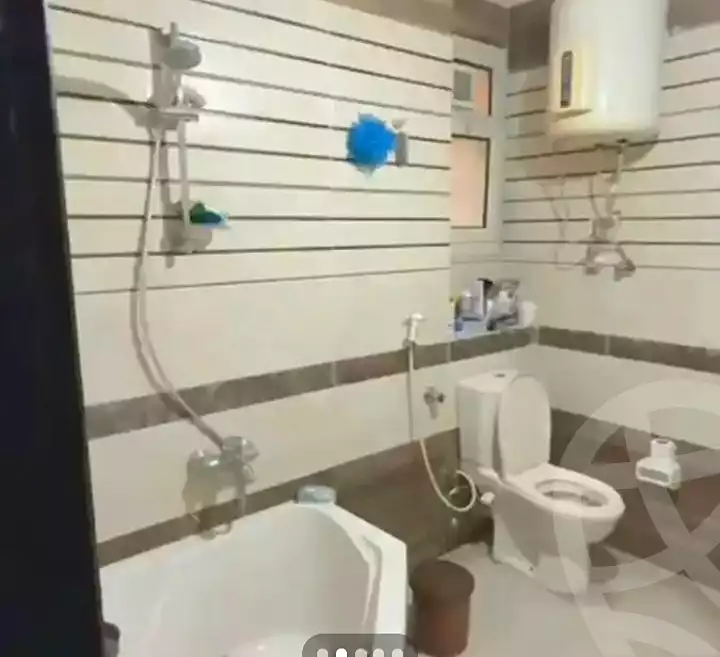 https://aqarmap.com.eg/en/listing/7330348-for-sale-alexandria-camp-cesar