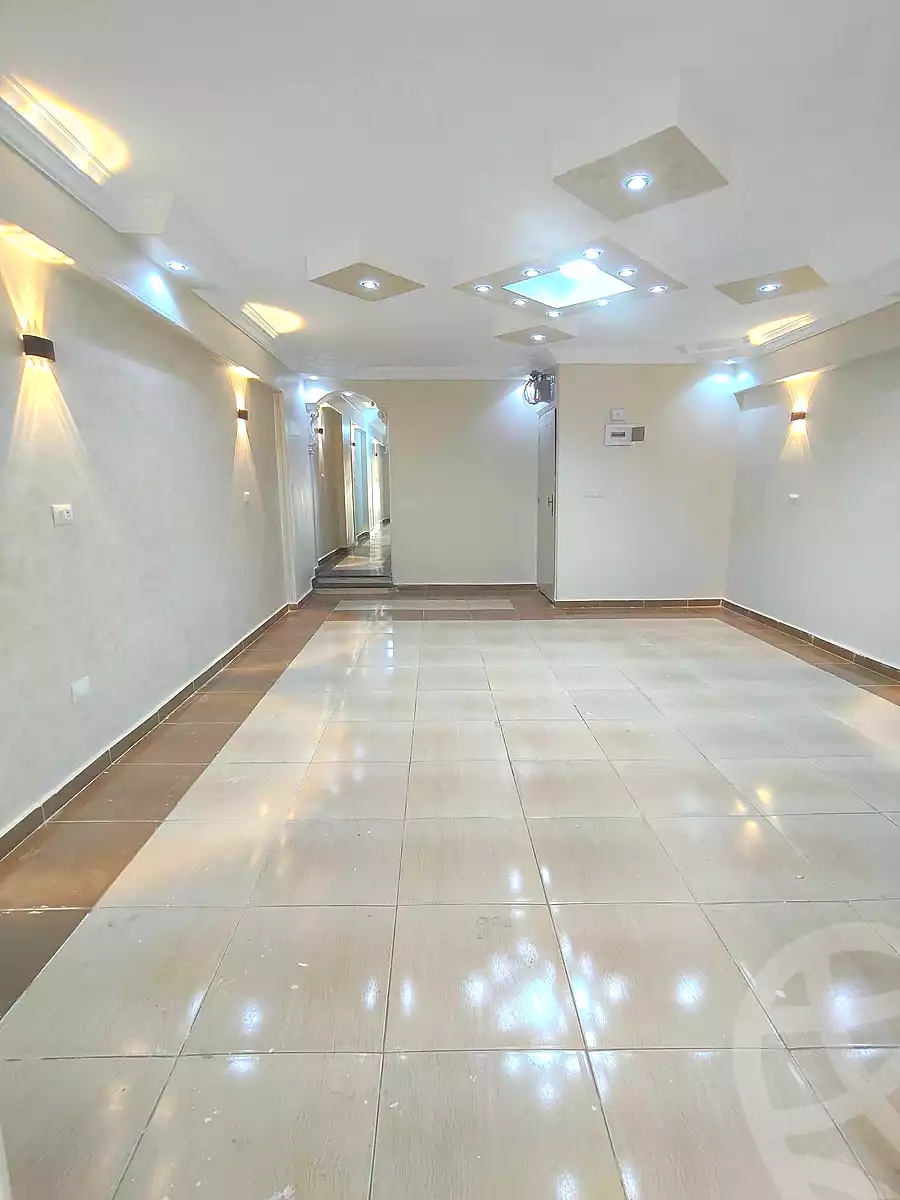 https://aqarmap.com.eg/ar/listing/7330547-for-sale-alexandria-miami-bilal-ibn-rabbah-st