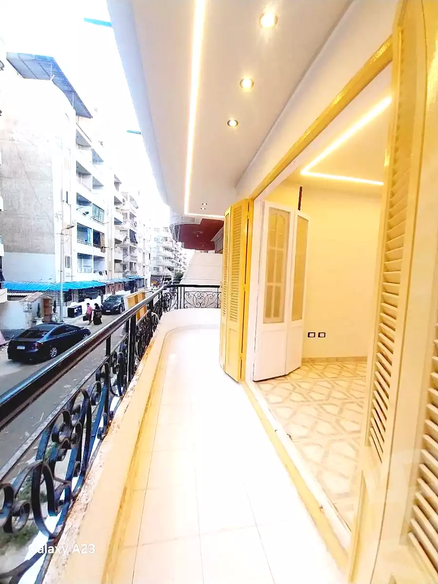 https://aqarmap.com.eg/ar/listing/7330713-for-sale-alexandria-al-agamy-shataa-el-nakheel