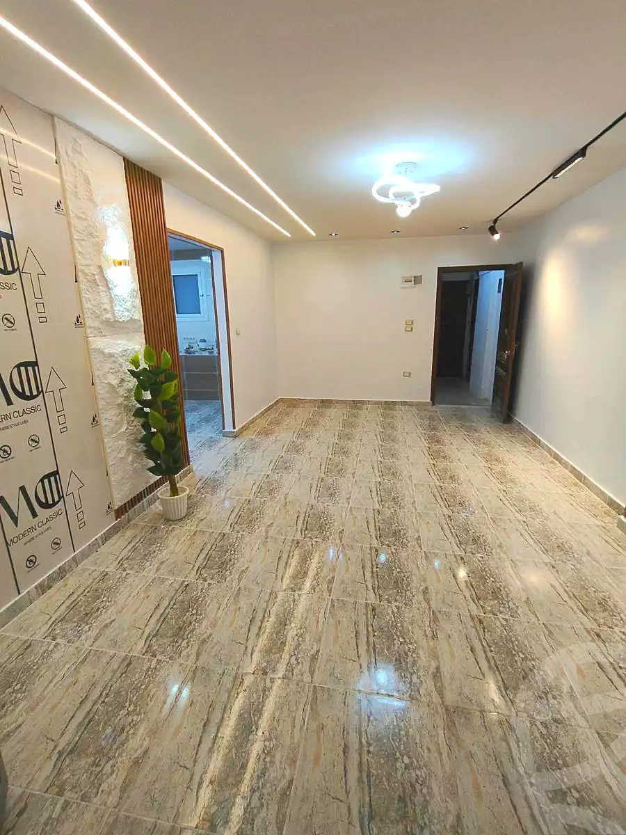 https://aqarmap.com.eg/ar/listing/7330758-for-sale-alexandria-al-agamy-shataa-el-nakheel