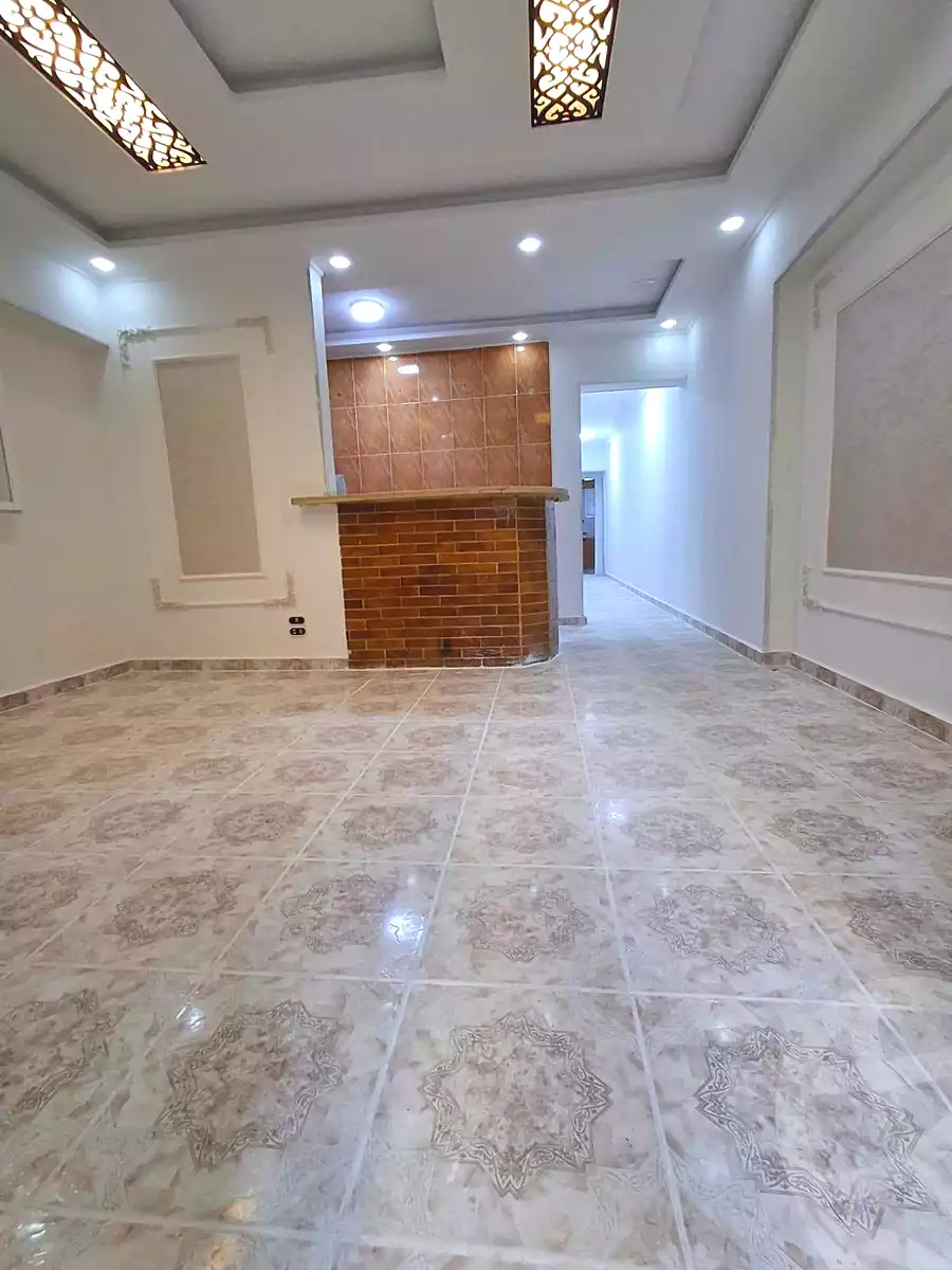 https://aqarmap.com.eg/ar/listing/7330804-for-sale-alexandria-al-agamy-shataa-el-nakheel