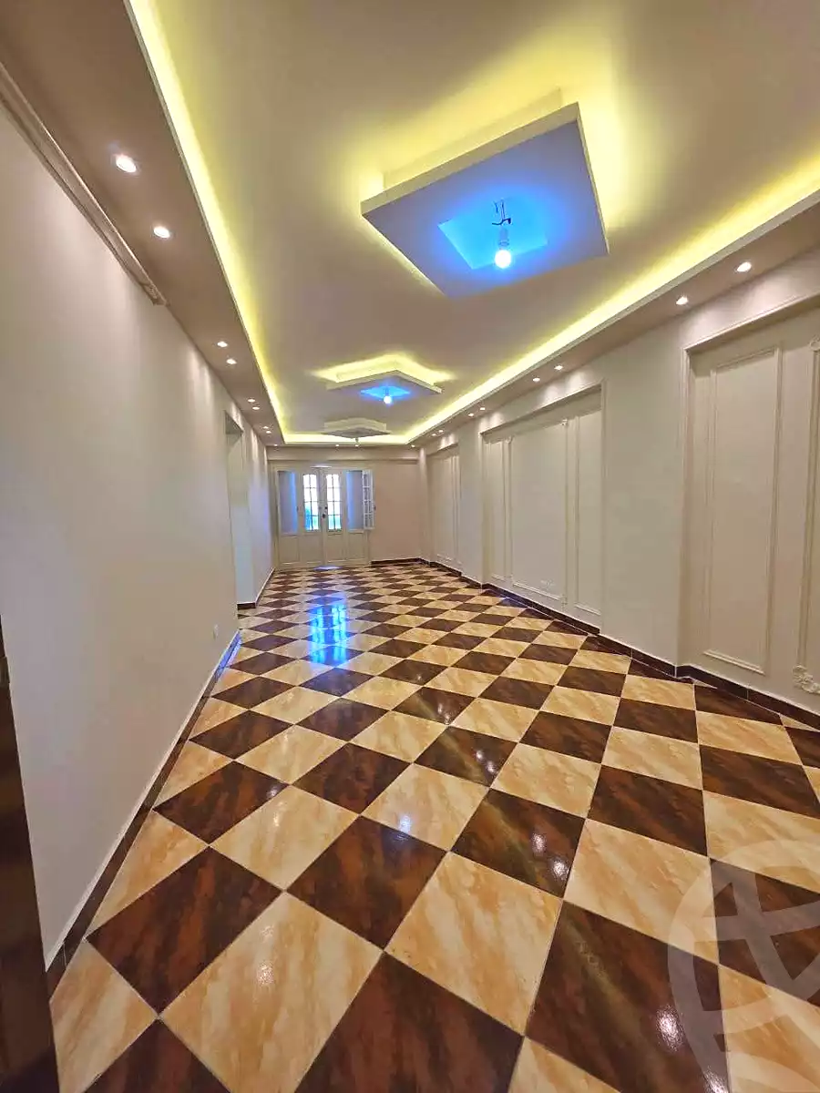 https://aqarmap.com.eg/ar/listing/7330864-for-sale-alexandria-sydy-bshr-sydy-bshr-bhry-gamal-abd-el-nasir-st