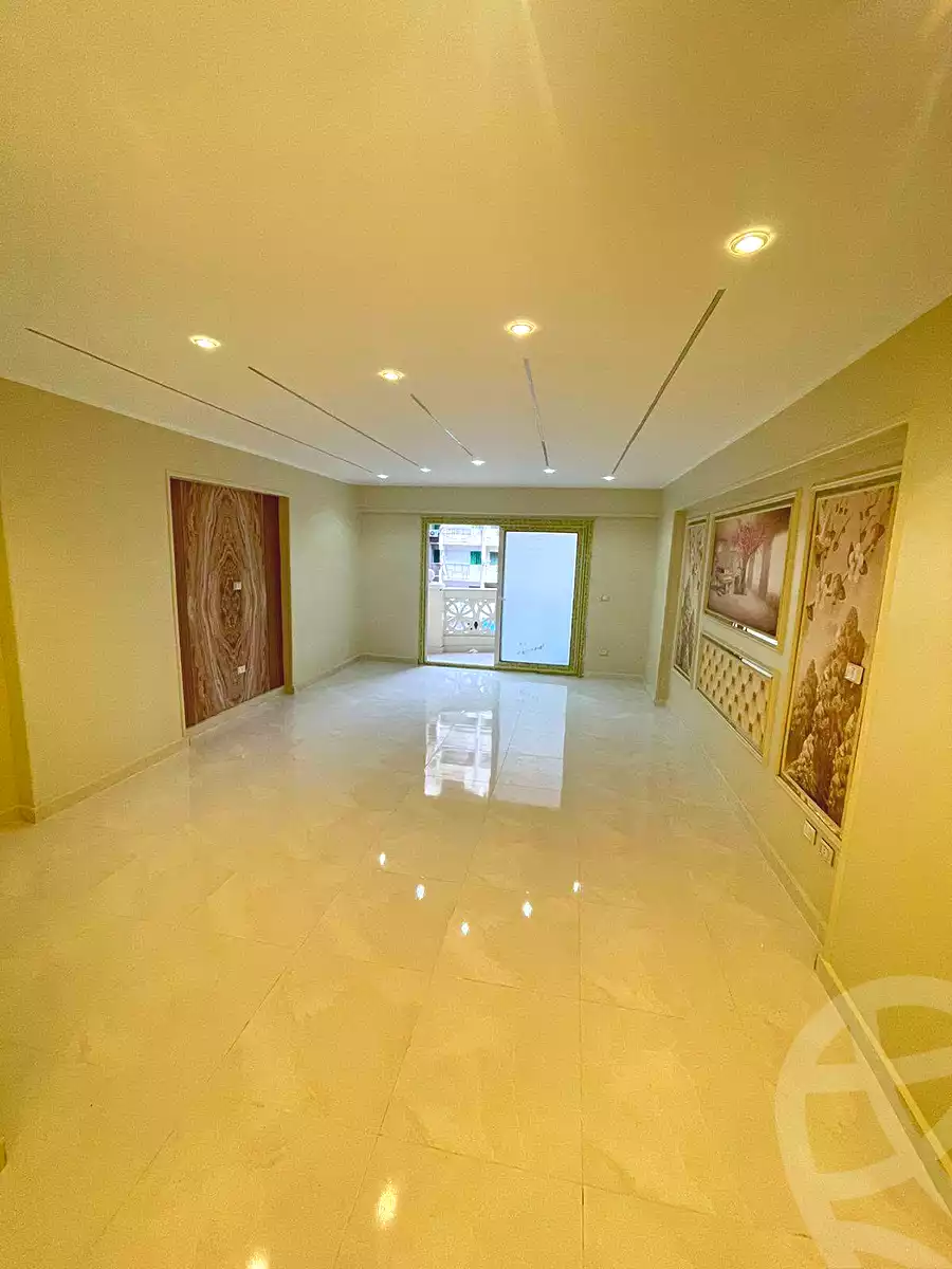 https://aqarmap.com.eg/ar/listing/7330983-for-sale-alexandria-sydy-bshr-sydy-bshr-bhry