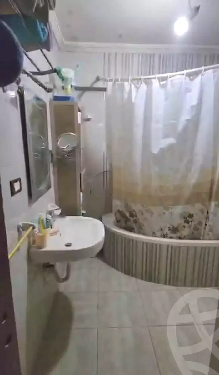 https://aqarmap.com.eg/en/listing/7331138-for-sale-alexandria-miami-mahmoud-el-isawy-st