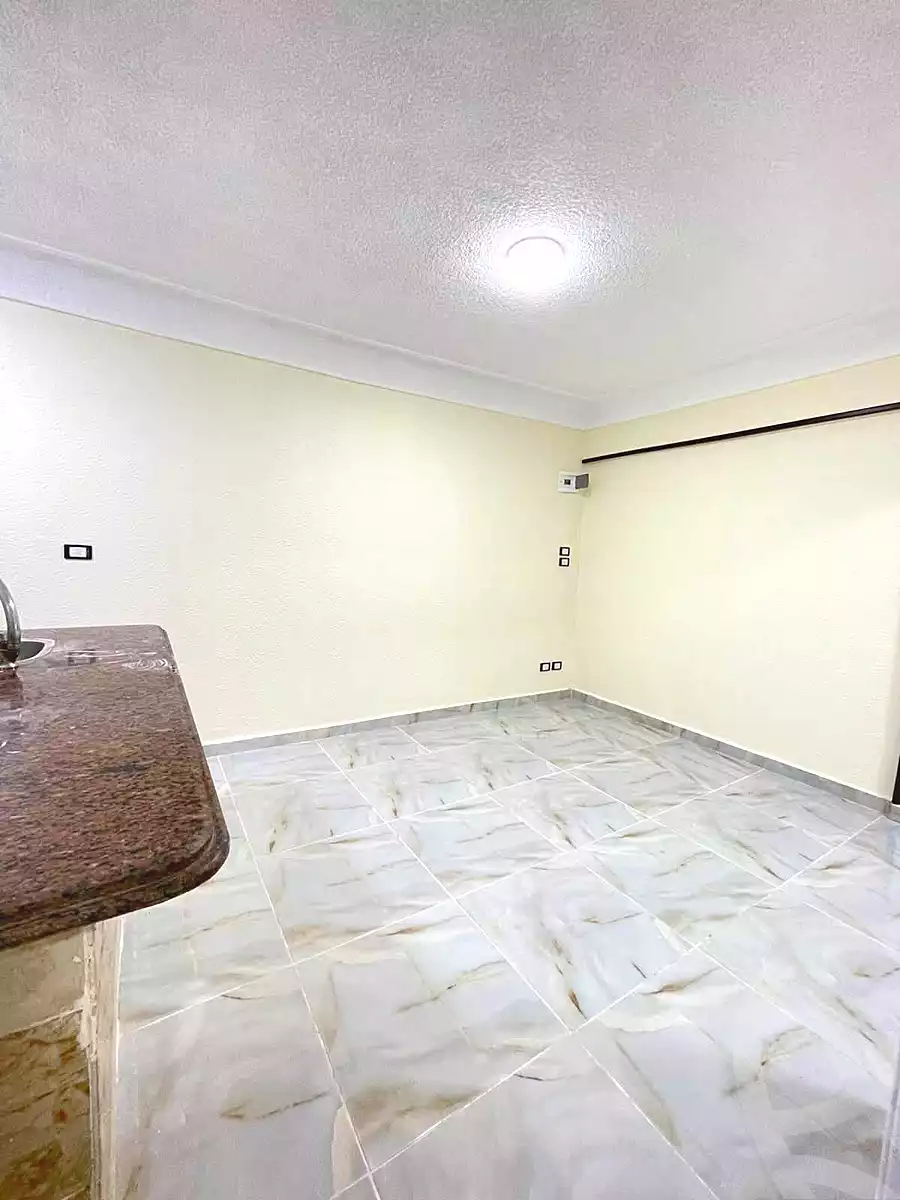 https://aqarmap.com.eg/en/listing/7331135-for-sale-alexandria-al-agamy-shataa-el-nakheel