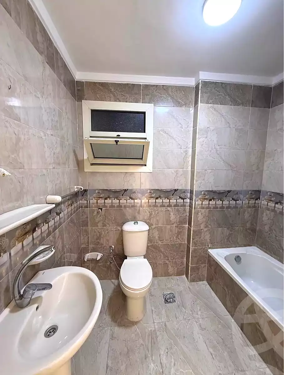https://aqarmap.com.eg/ar/listing/7331155-for-sale-alexandria-el-asafra-l-sfr-bhry