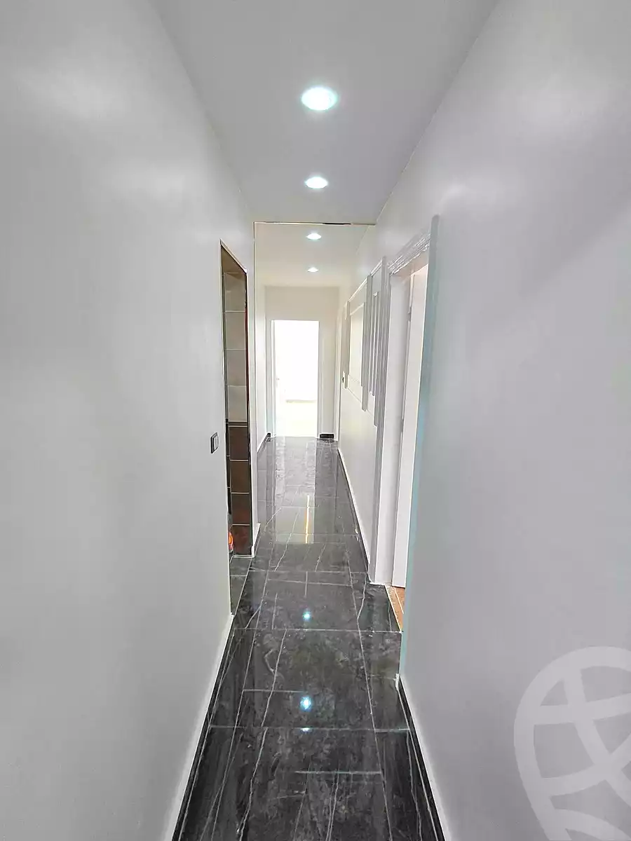 https://aqarmap.com.eg/ar/listing/7331158-for-sale-alexandria-sydy-bshr-sydy-bshr-bhry-street-16