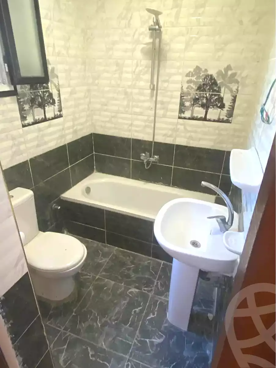 https://aqarmap.com.eg/en/listing/7331176-for-sale-alexandria-ganaklis