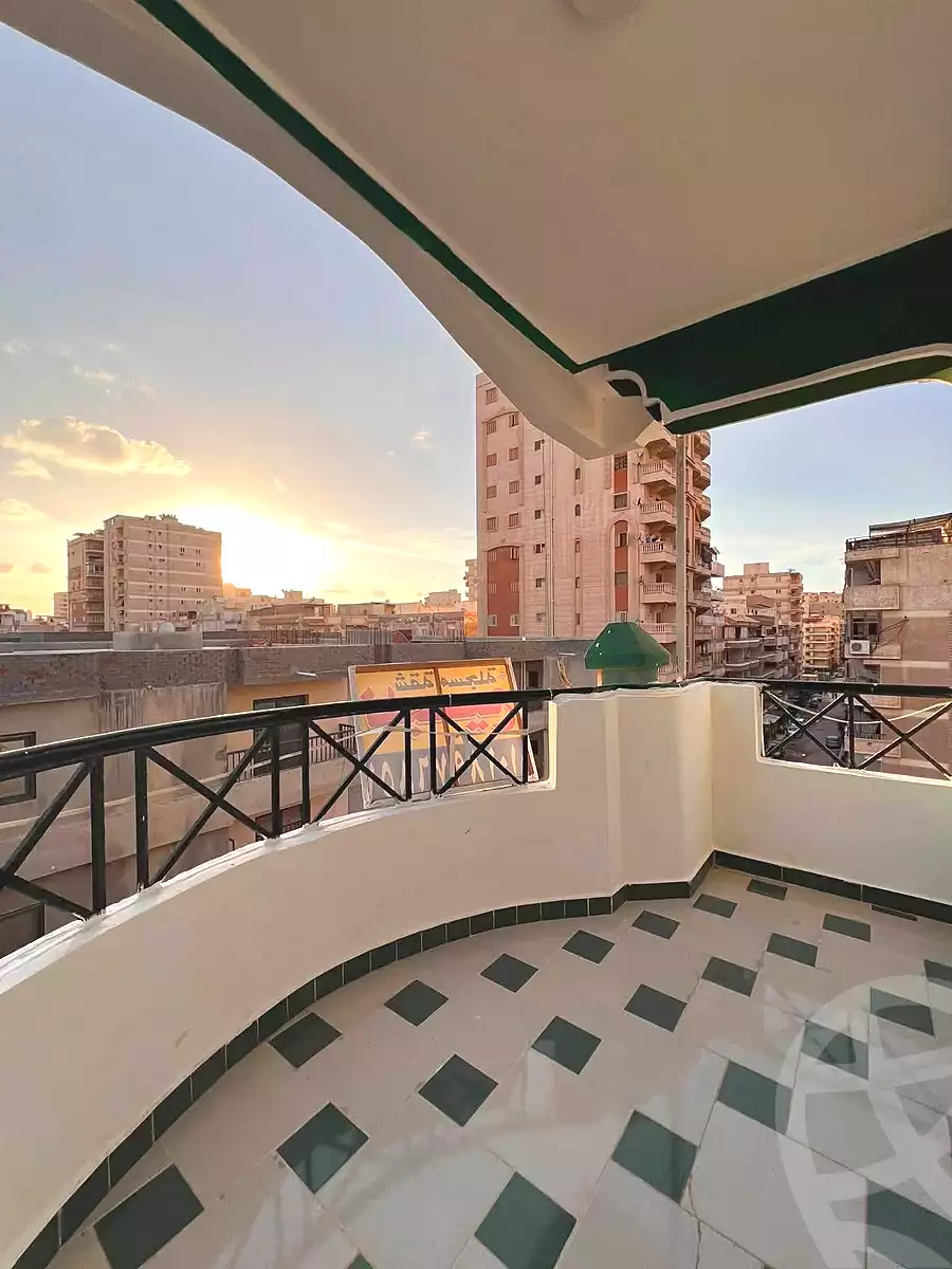 https://aqarmap.com.eg/ar/listing/7331258-for-sale-alexandria-al-agamy-shataa-el-nakheel