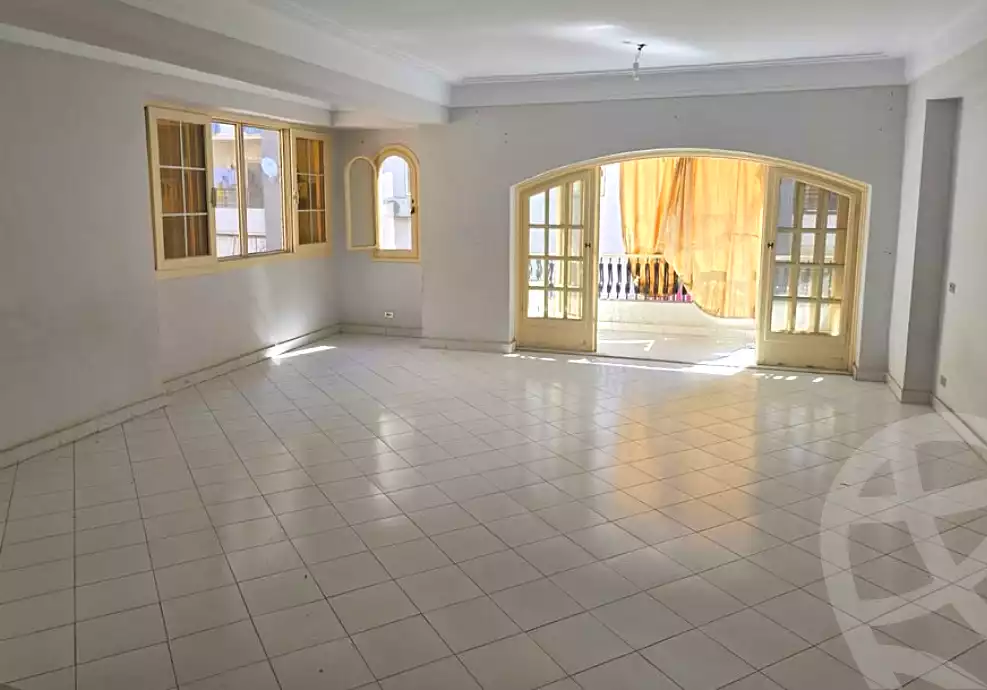 https://aqarmap.com.eg/en/listing/7331304-for-sale-alexandria-al-agamy-lbytsh-bianchiii-el-bashwat-st