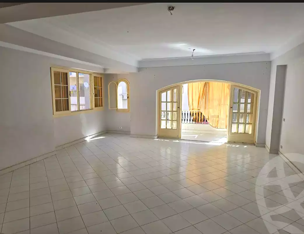 https://aqarmap.com.eg/ar/listing/7331275-for-sale-alexandria-al-agamy-lbytsh-bianchiii-el-bashwat-st