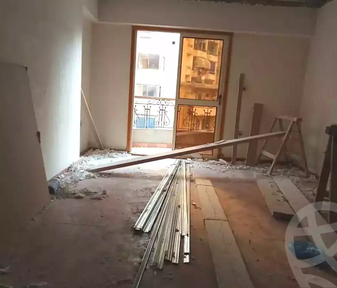 https://aqarmap.com.eg/ar/listing/7331487-for-sale-alexandria-sydy-bshr-sydy-bshr-bhry-gamal-abd-el-nasir-st