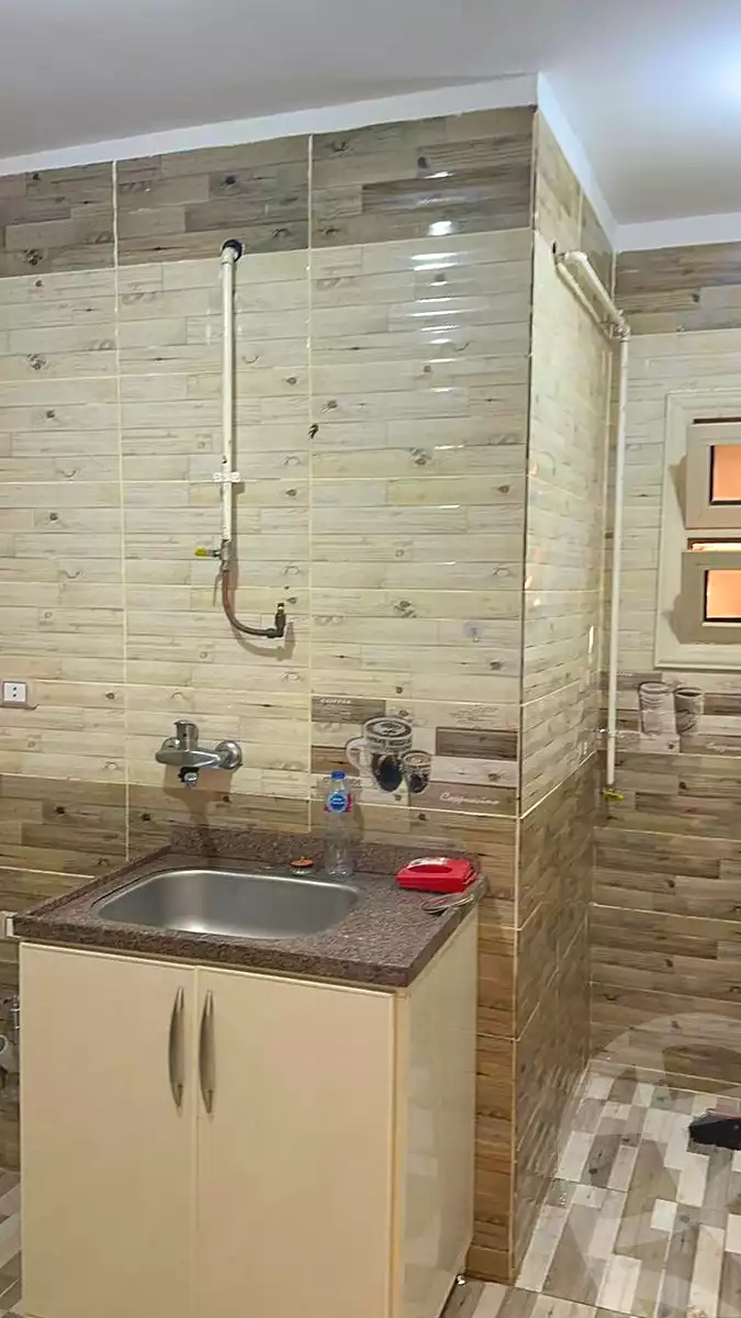 https://aqarmap.com.eg/en/listing/7331614-for-rent-cairo-6th-of-october-compounds-jrdyny-lshms