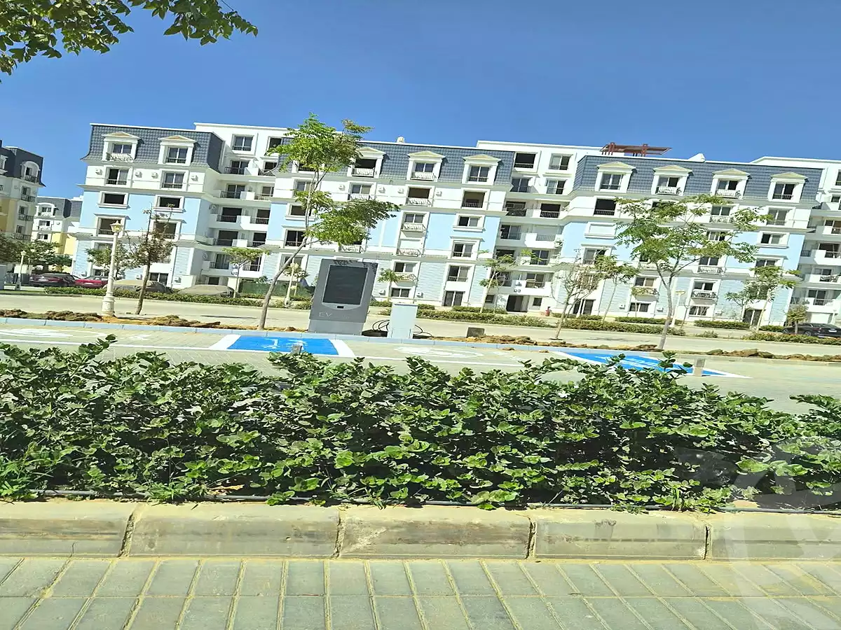 https://aqarmap.com.eg/ar/listing/7331655-for-sale-cairo-new-cairo-compounds-mwntn-fyw-y-syty-mountain-park-mountain-view-icity