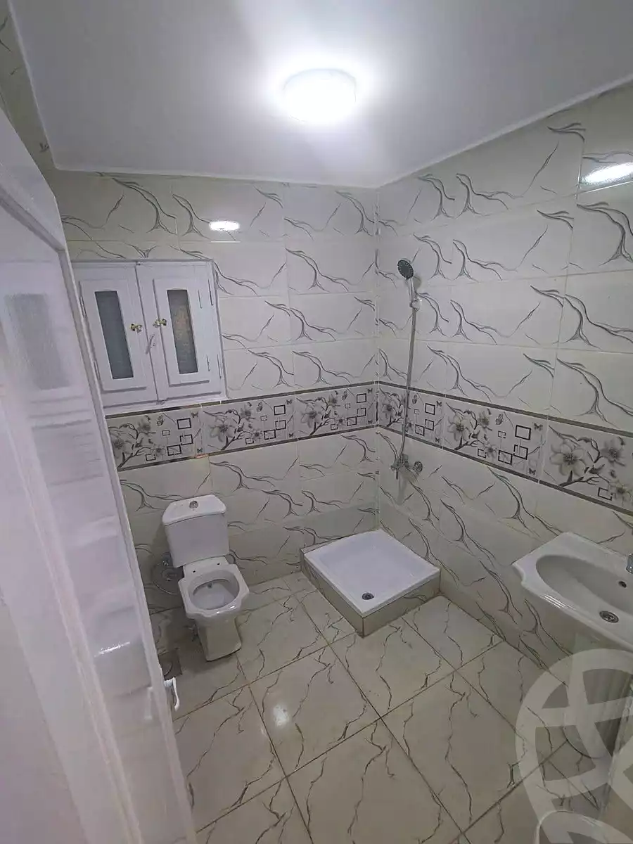 https://aqarmap.com.eg/ar/listing/7331808-for-sale-alexandria-al-agamy-el-hanouvel