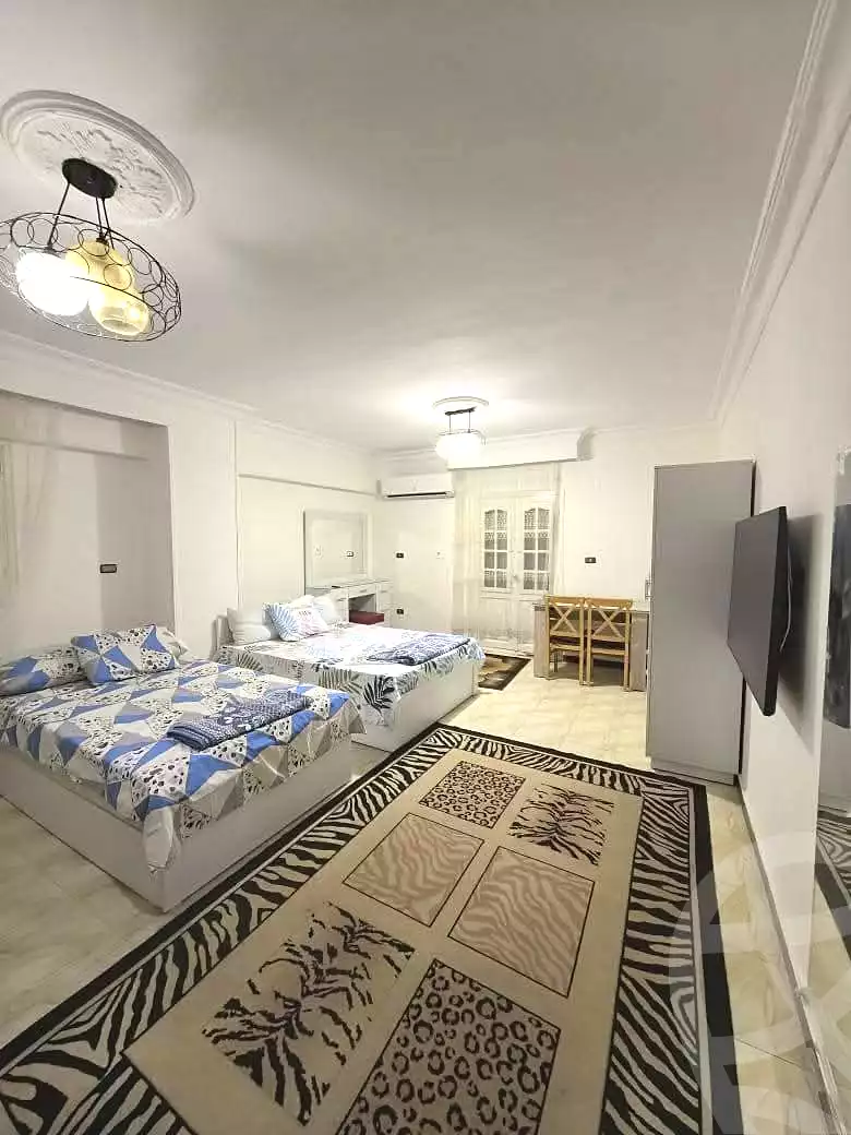 https://aqarmap.com.eg/ar/listing/7331935-for-rent-cairo-6th-of-october-el-ahyaa-neighborhood-1st-al-maahad