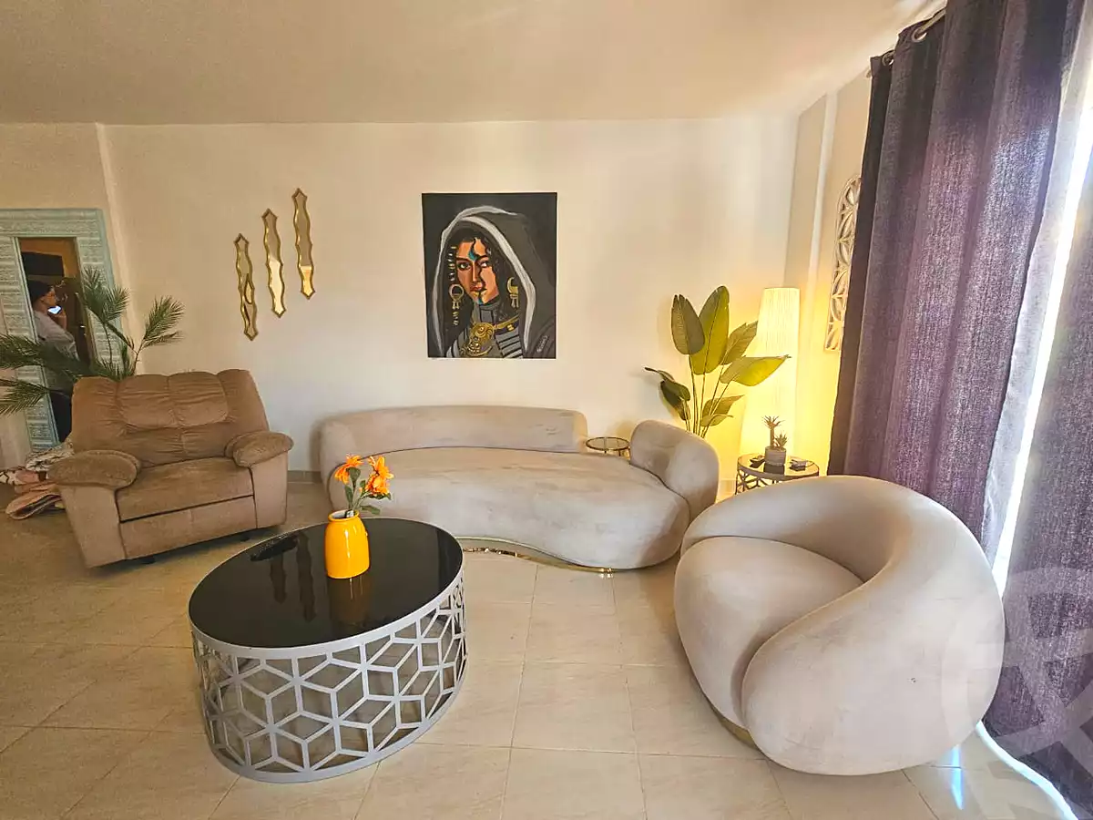 https://aqarmap.com.eg/en/listing/7332018-for-rent-cairo-new-cairo-lrhb-city-phase-1-ahmed-rami-st