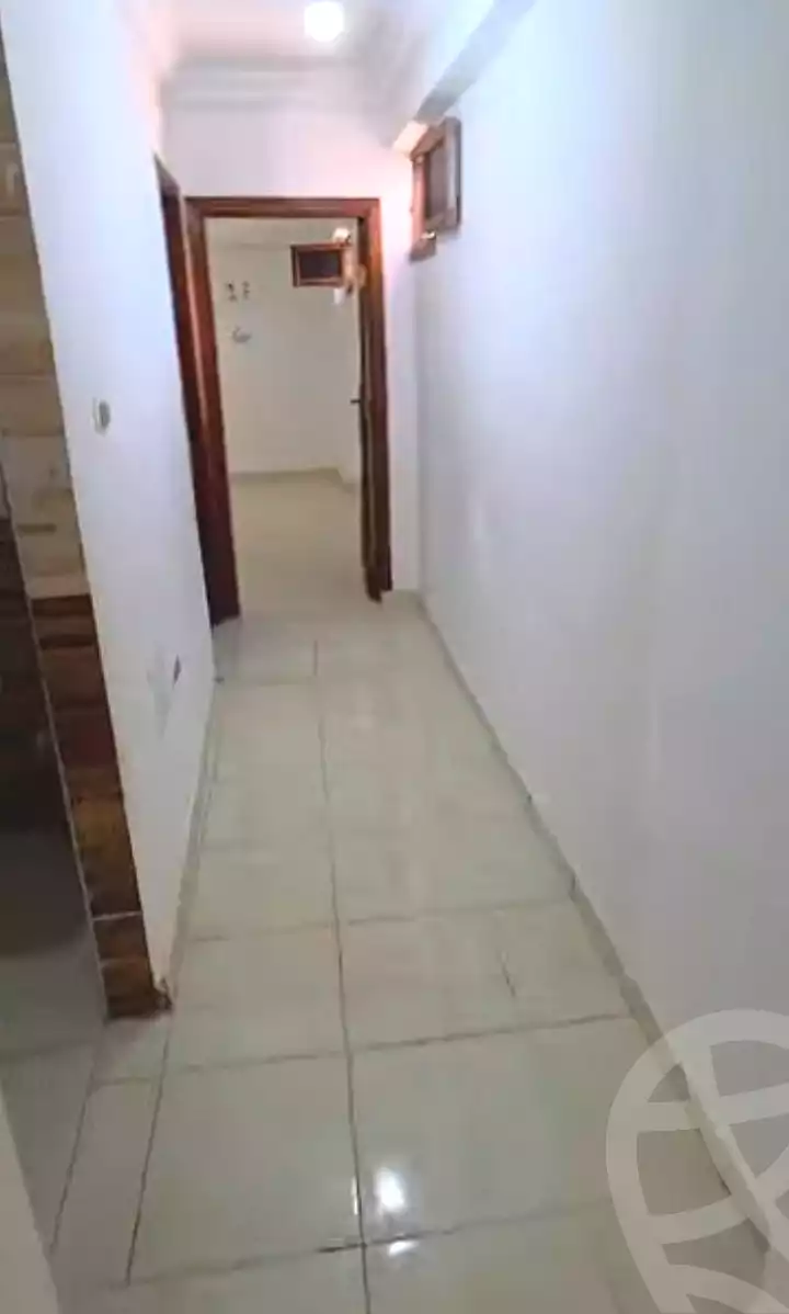 https://aqarmap.com.eg/ar/listing/7332478-for-sale-alexandria-new-miami-eskot