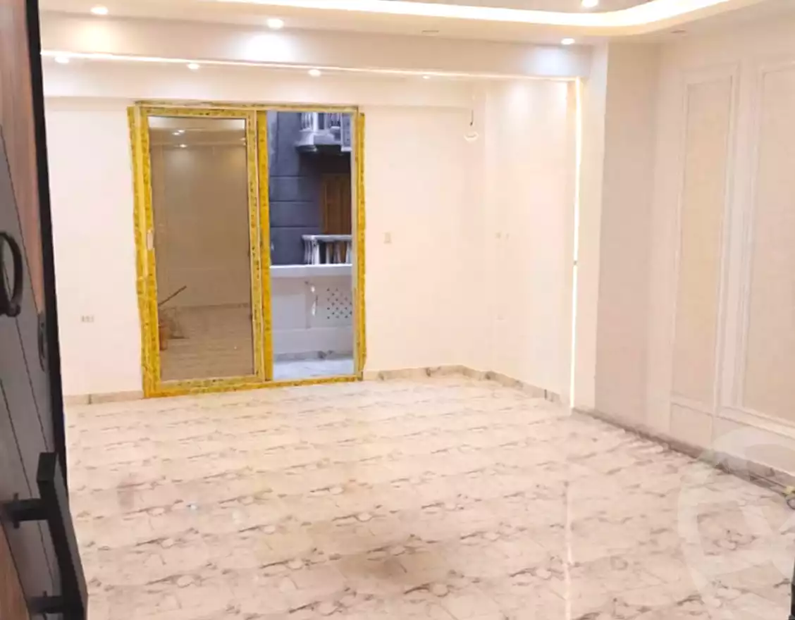 https://aqarmap.com.eg/ar/listing/7332553-for-sale-alexandria-el-asafra-l-sfr-bhry