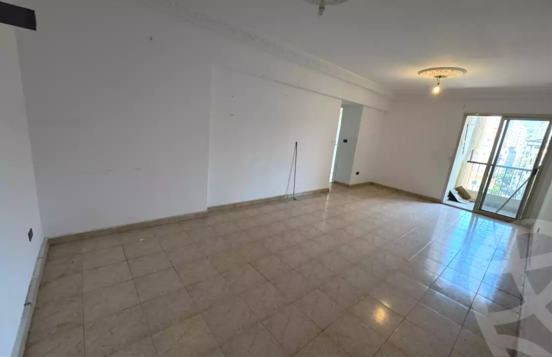 https://aqarmap.com.eg/en/listing/7332570-for-sale-alexandria-lsywf-gardenia-compound