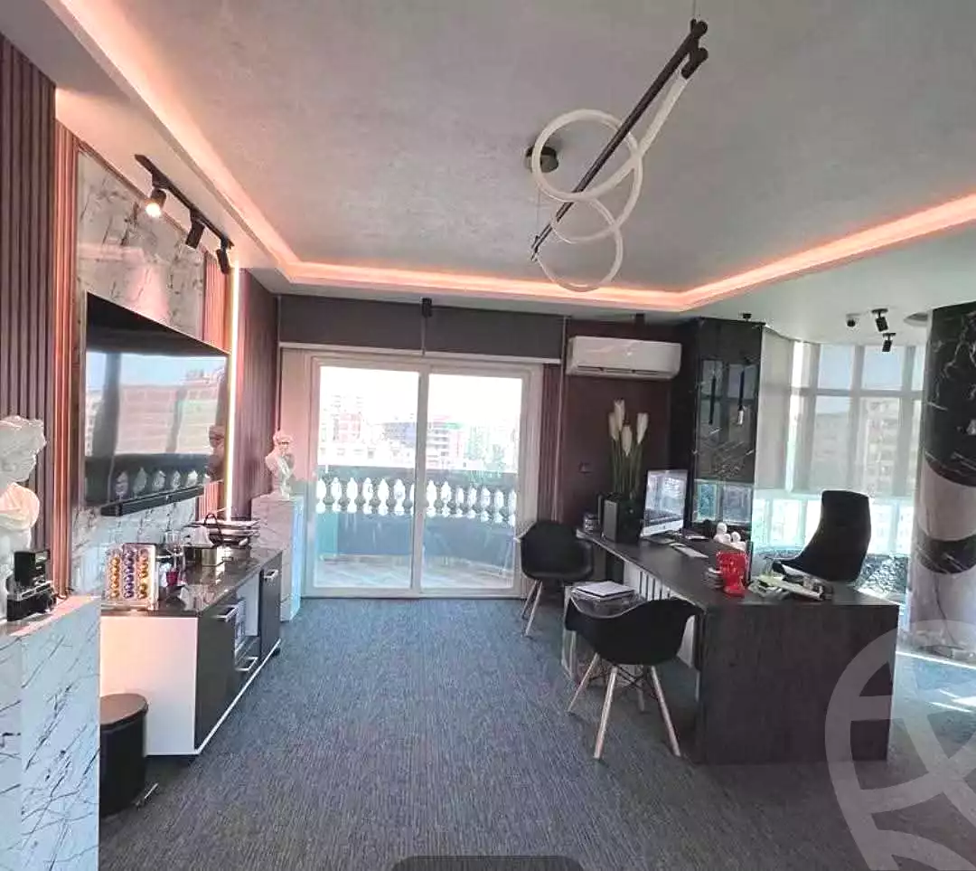https://aqarmap.com.eg/ar/listing/7332672-for-sale-cairo-helwan-azam-mosque-st