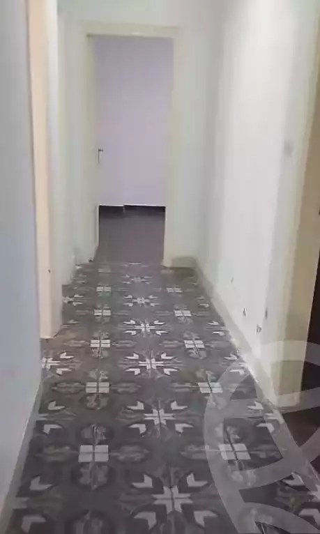 https://aqarmap.com.eg/ar/listing/7332627-for-rent-alexandria-tharwat