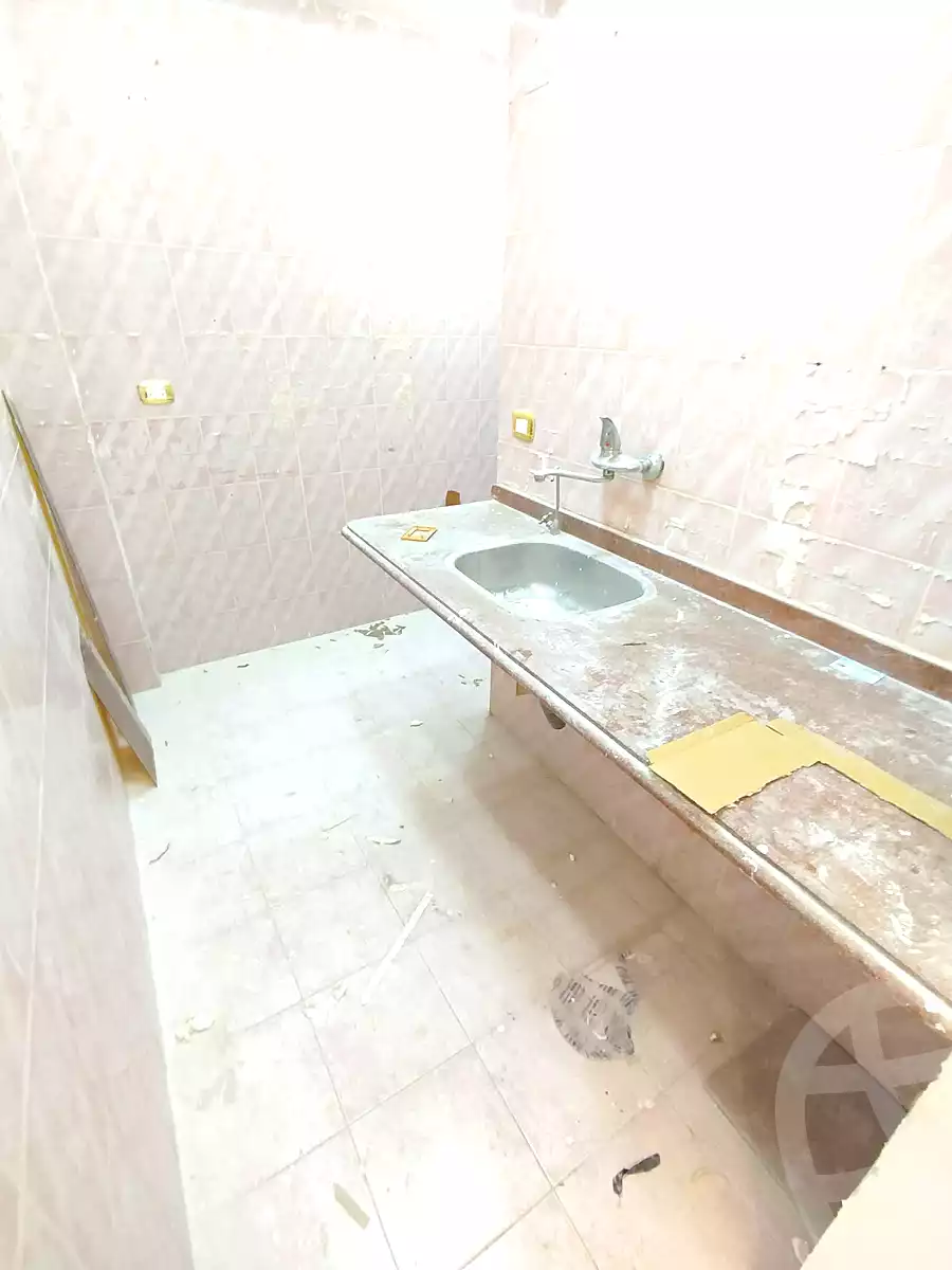 https://aqarmap.com.eg/ar/listing/7332913-for-sale-alexandria-lsywf-el-falki