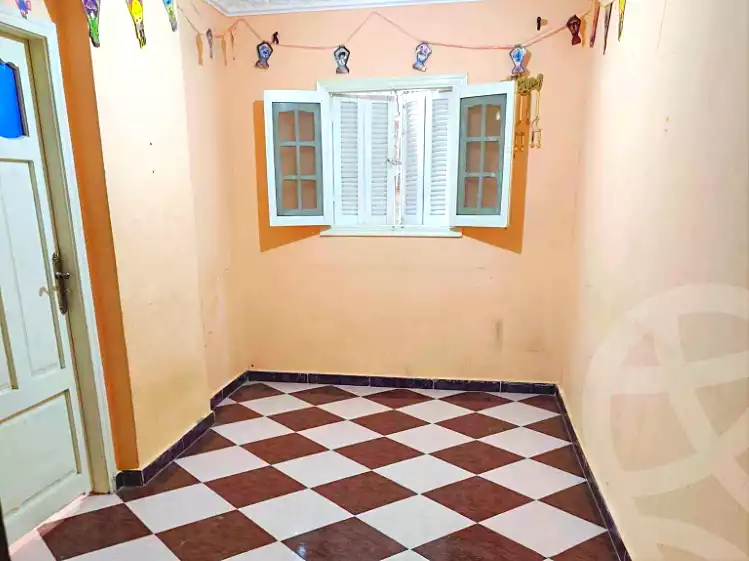 https://aqarmap.com.eg/ar/listing/7332938-for-sale-alexandria-el-asafra-l-sfr-qbly