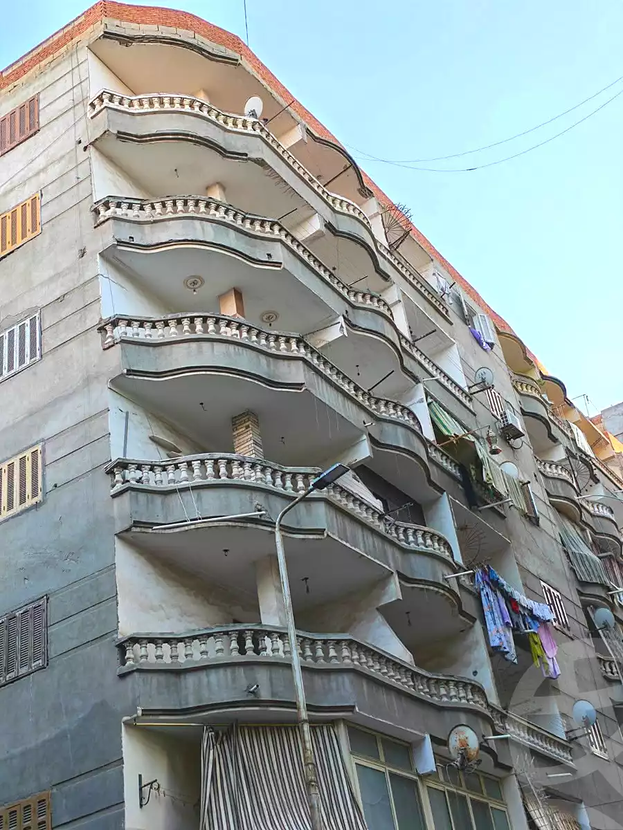 https://aqarmap.com.eg/ar/listing/7333036-for-sale-alexandria-al-agamy-el-hanouvel-kasr-al-quiri-st-1