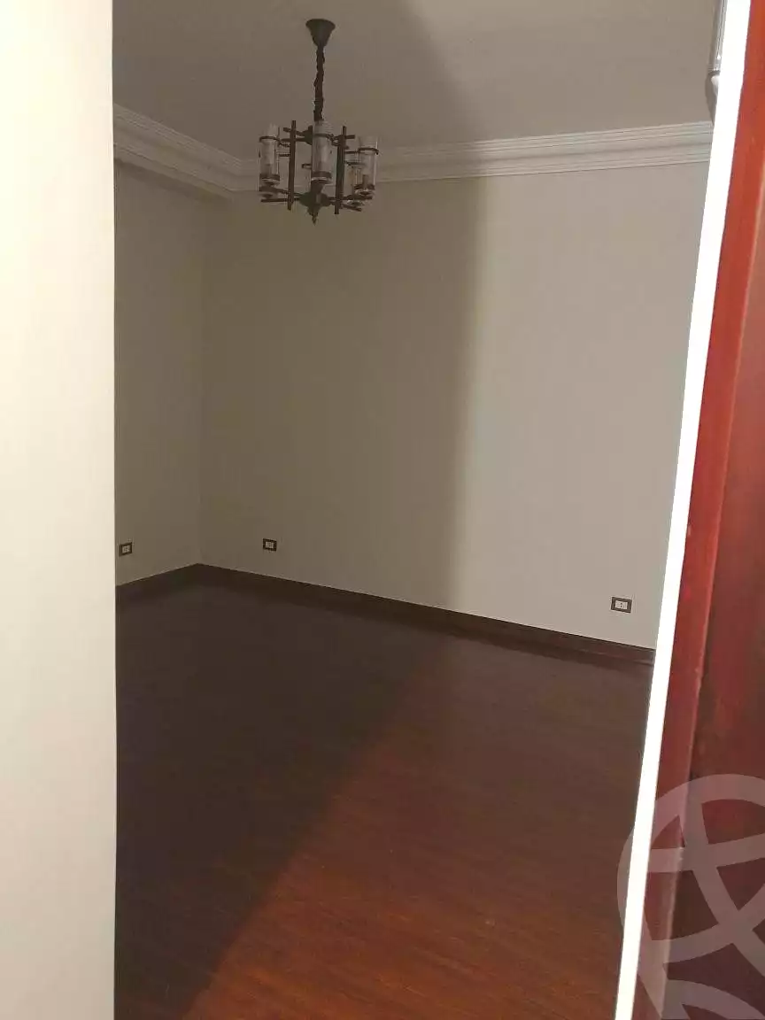 https://aqarmap.com.eg/en/listing/7333311-for-sale-cairo-el-sheikh-zayed-city-compounds-jewar