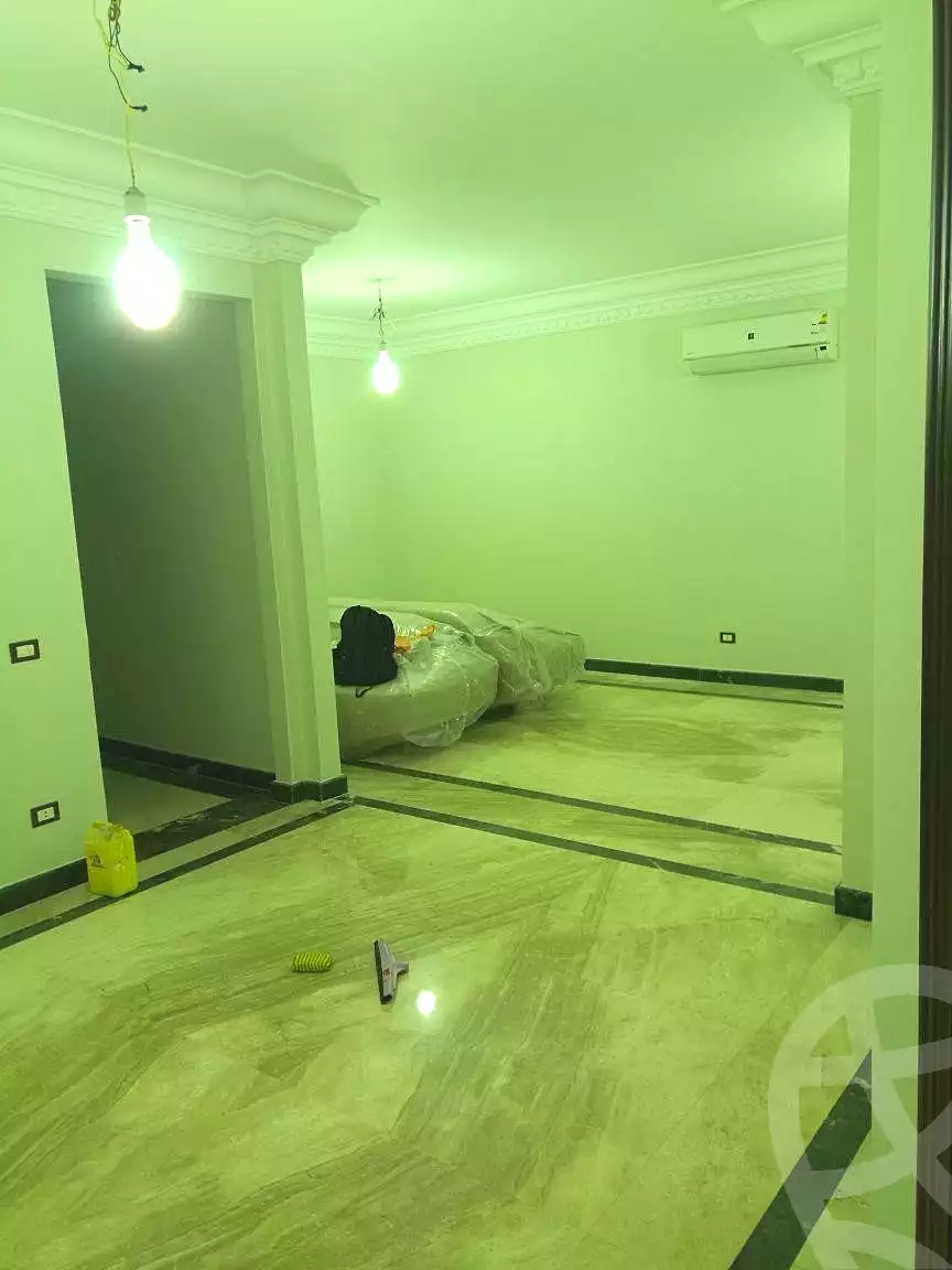 https://aqarmap.com.eg/en/listing/7333311-for-sale-cairo-el-sheikh-zayed-city-compounds-jewar