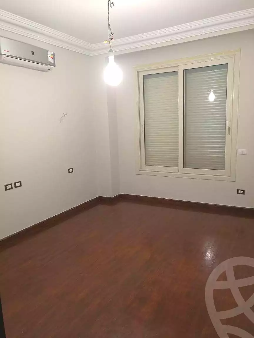 https://aqarmap.com.eg/en/listing/7333311-for-sale-cairo-el-sheikh-zayed-city-compounds-jewar