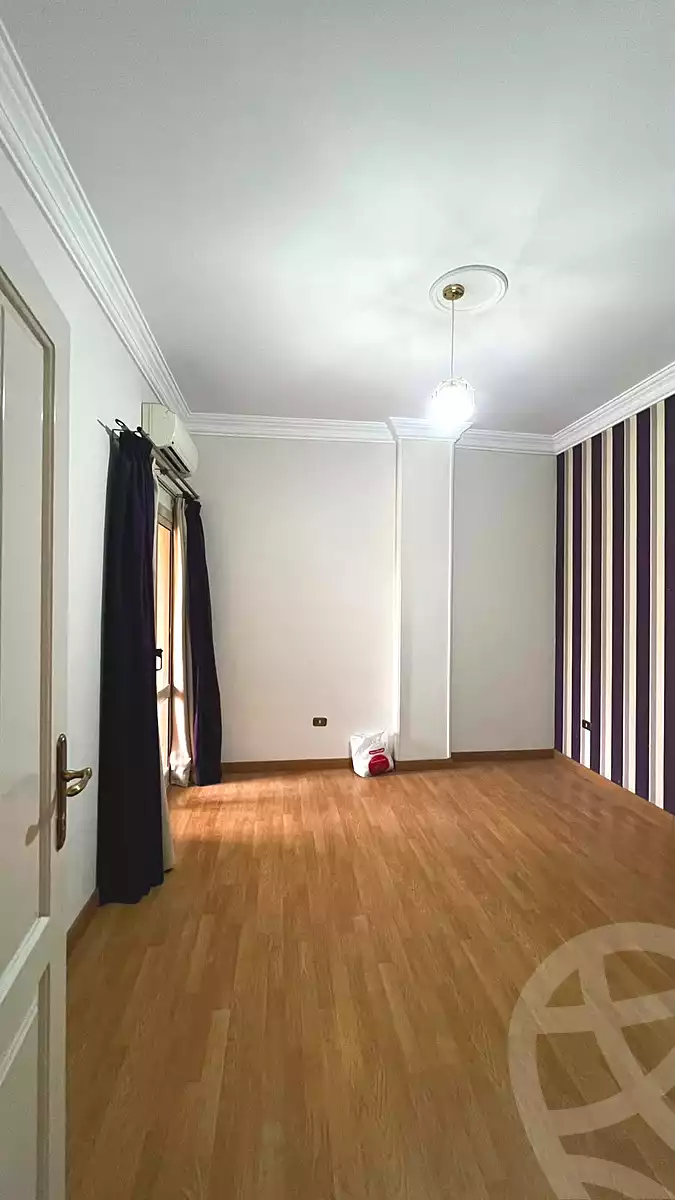https://aqarmap.com.eg/ar/listing/7333560-for-sale-cairo-new-cairo-el-narges-el-narges-omarat-mohamed-sabry-abu-alam-st