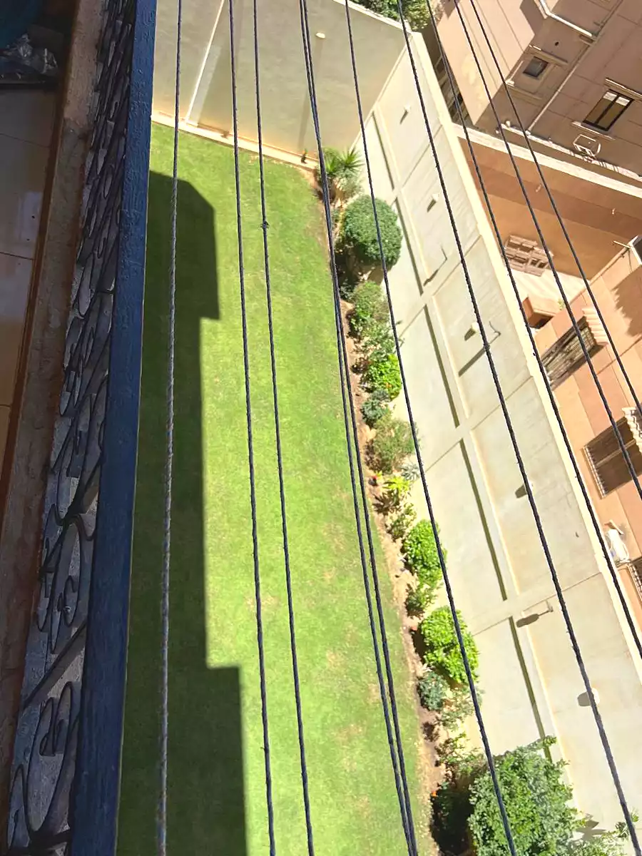 https://aqarmap.com.eg/ar/listing/7333579-for-rent-cairo-new-cairo-el-ahyaa-fourth-neighborhood-street-6