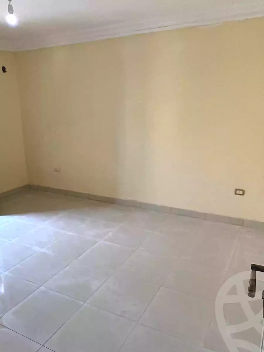 https://aqarmap.com.eg/ar/listing/7333579-for-rent-cairo-new-cairo-el-ahyaa-fourth-neighborhood-street-6
