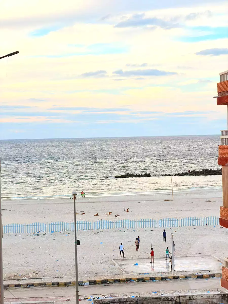 https://aqarmap.com.eg/ar/listing/7334191-for-sale-alexandria-al-agamy-shataa-el-nakheel