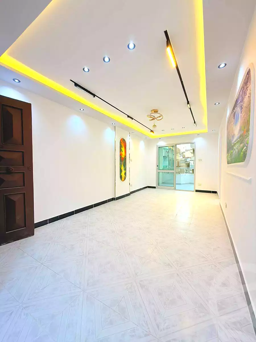 https://aqarmap.com.eg/ar/listing/7334191-for-sale-alexandria-al-agamy-shataa-el-nakheel