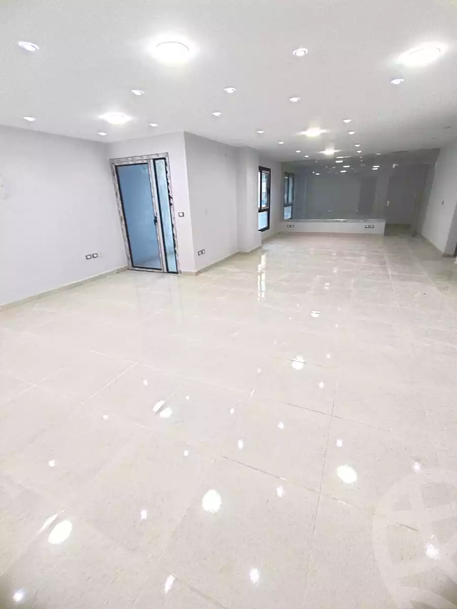 https://aqarmap.com.eg/ar/listing/7334312-for-rent-cairo-el-maadi-compounds-rayhanah-plaza