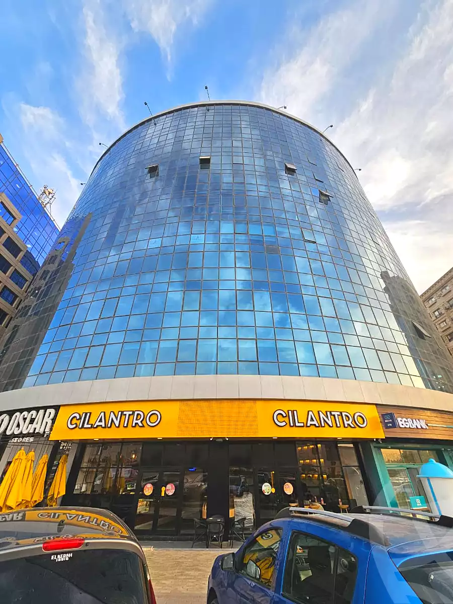 https://aqarmap.com.eg/ar/listing/7334312-for-rent-cairo-el-maadi-compounds-rayhanah-plaza